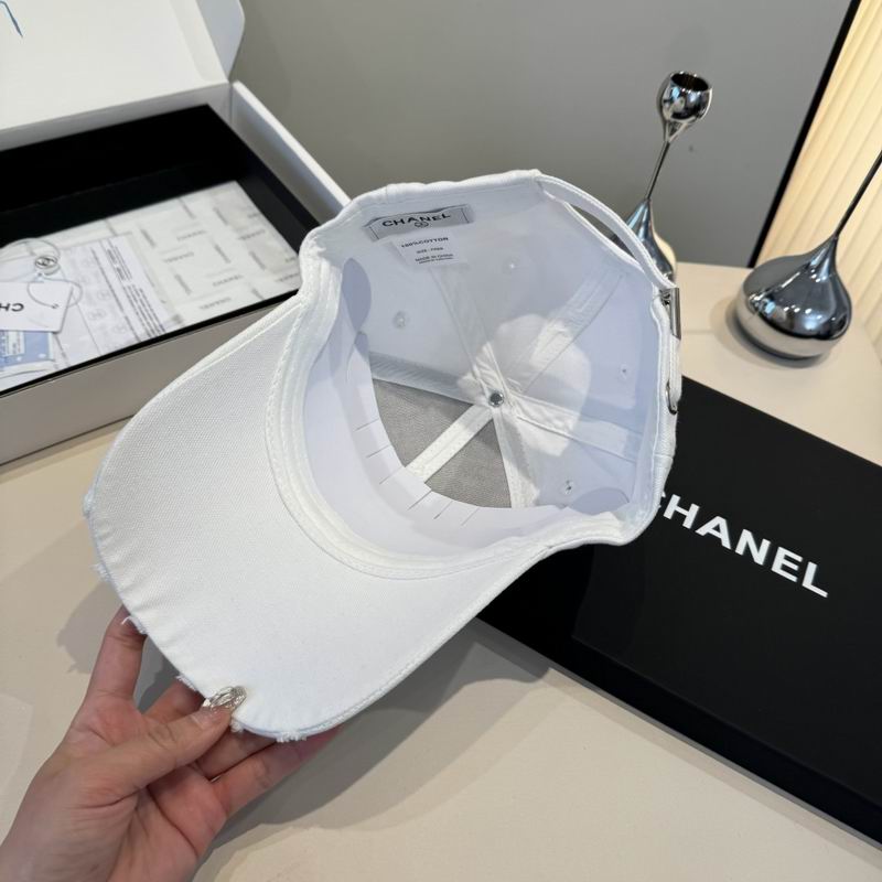 Chanel Cap (372)