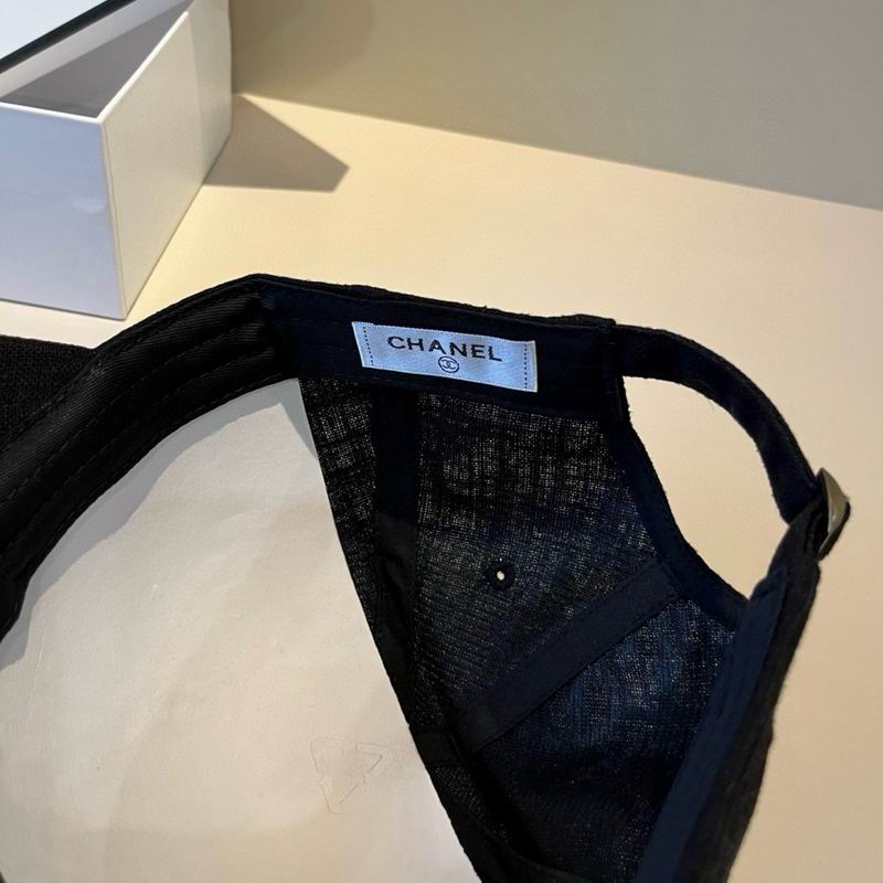 Chanel Cap (523)