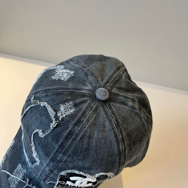 Chanel Cap (556)