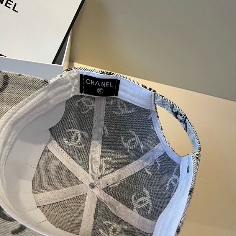 Chanel Cap (587)