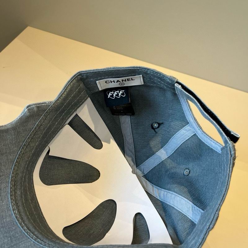 Chanel Cap (604)