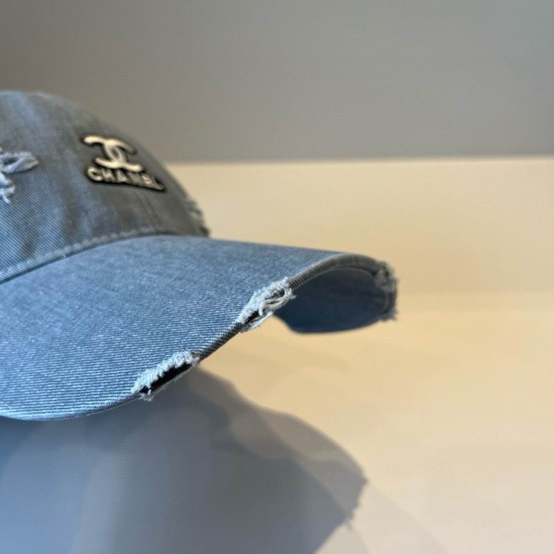 Chanel Cap (608)