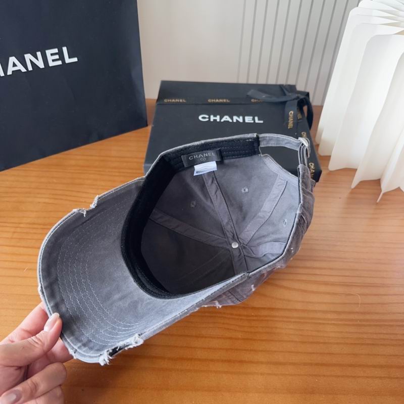 Chanel Cap (649)
