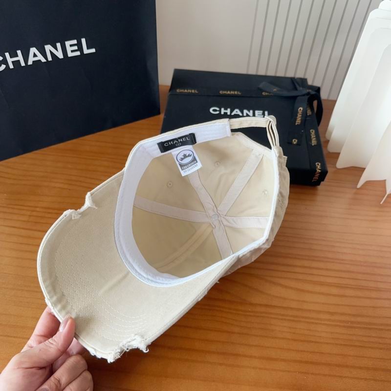 Chanel Cap (658)