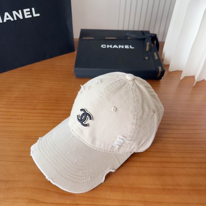 Chanel Cap (665)