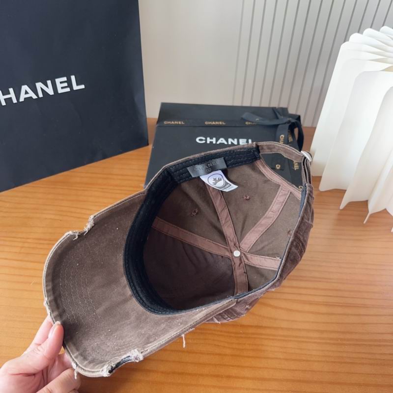 Chanel Cap (667)