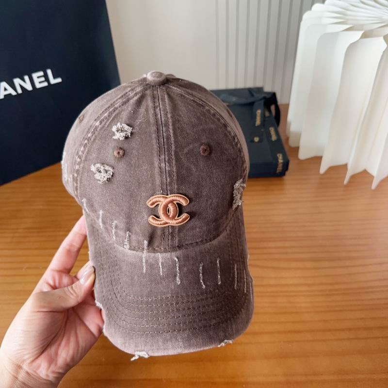 Chanel Cap (670)