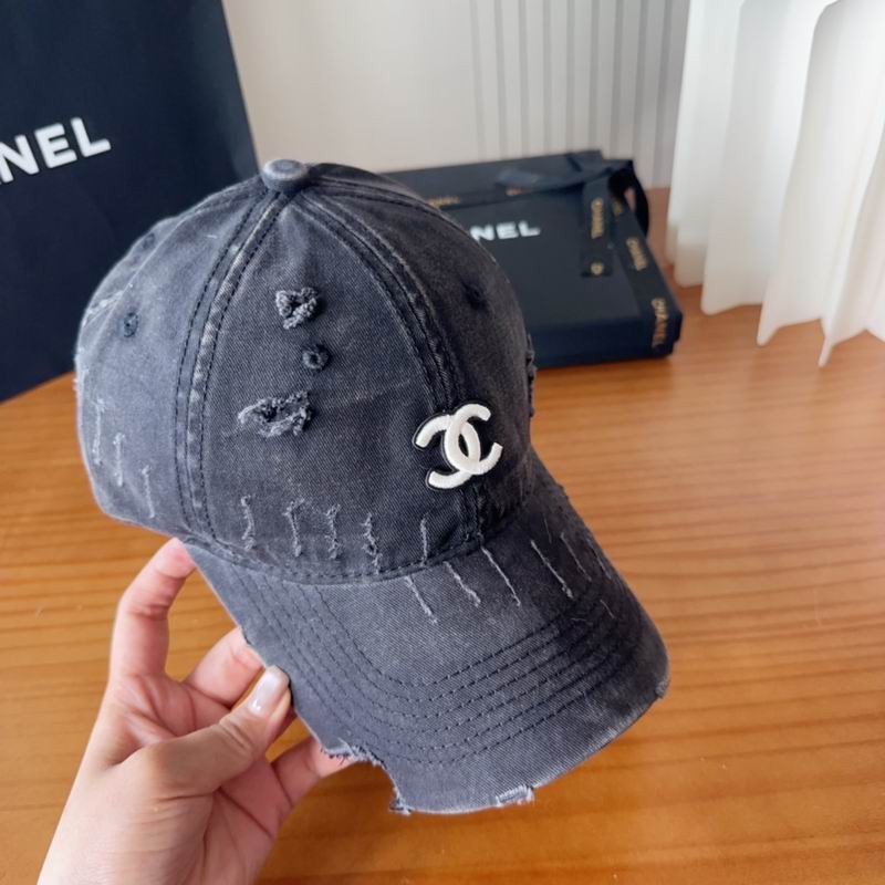 Chanel Cap (680)