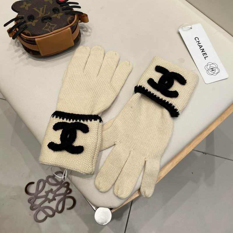 Chanel Gloves 10 (16)