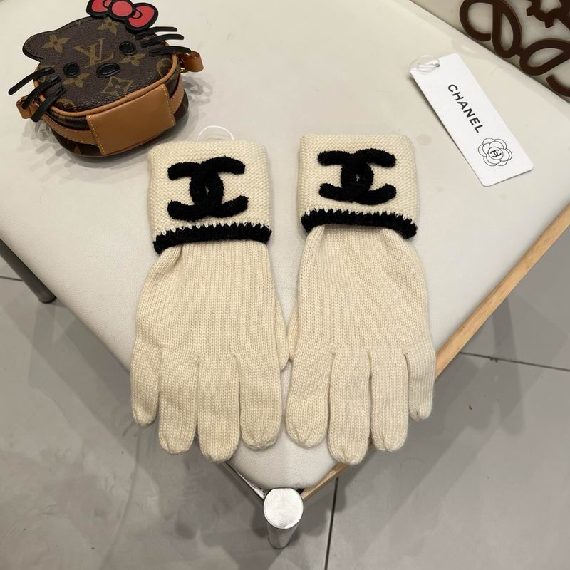 Chanel Gloves 10 (18)