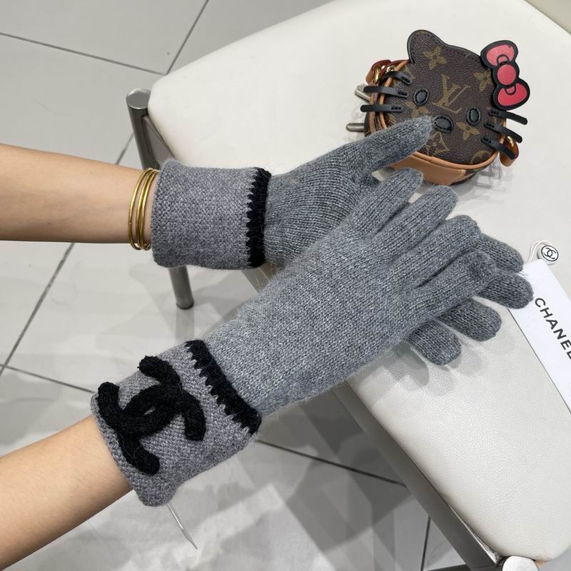 Chanel Gloves 10 (20)