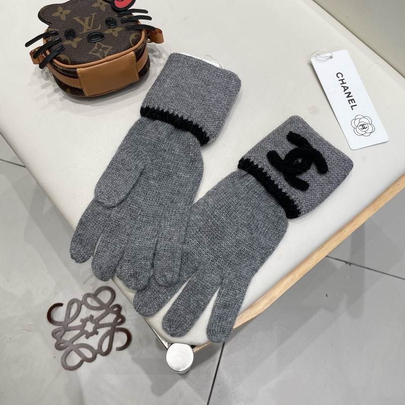 Chanel Gloves 10 (24)