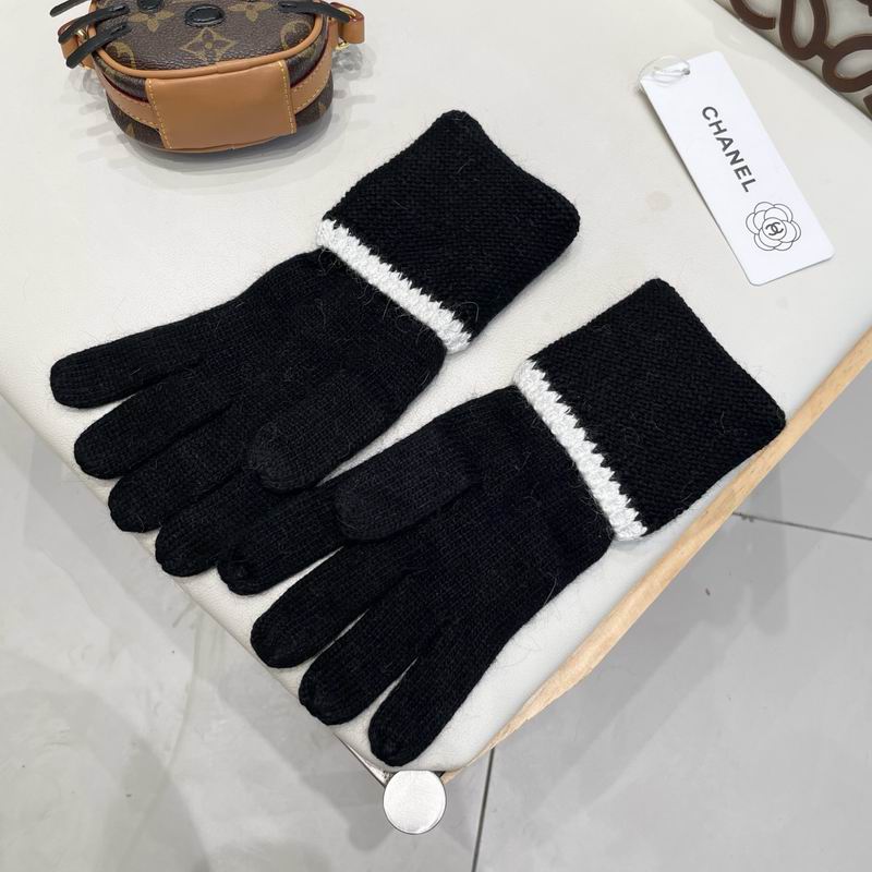 Chanel Gloves 10 (6)