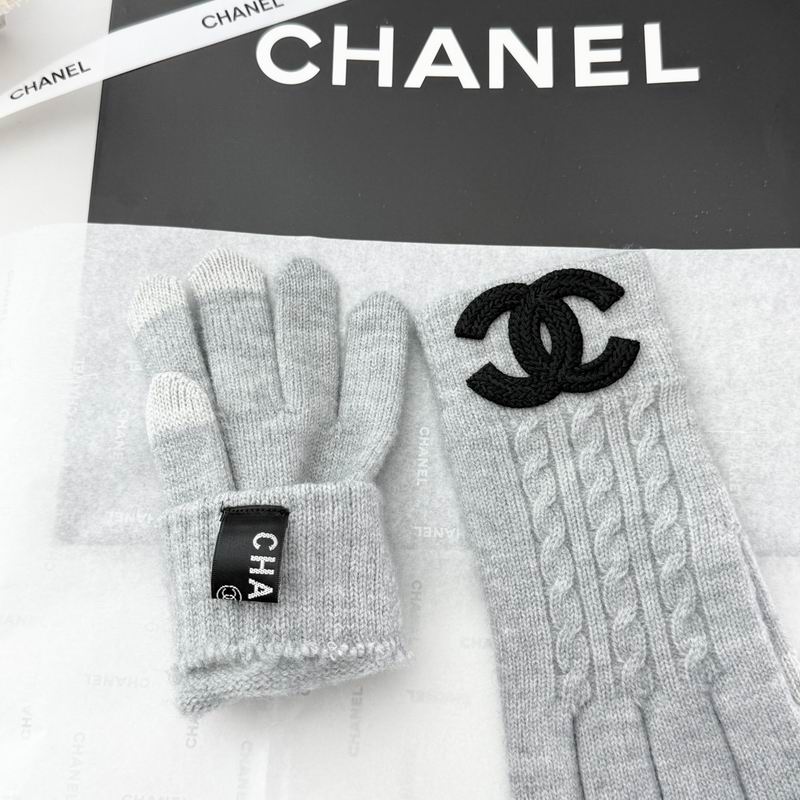 Chanel Gloves 15 (20)