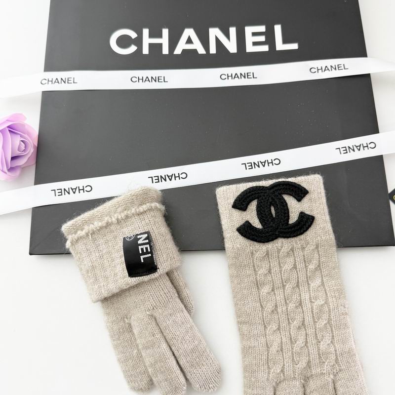 Chanel Gloves 15 (29)