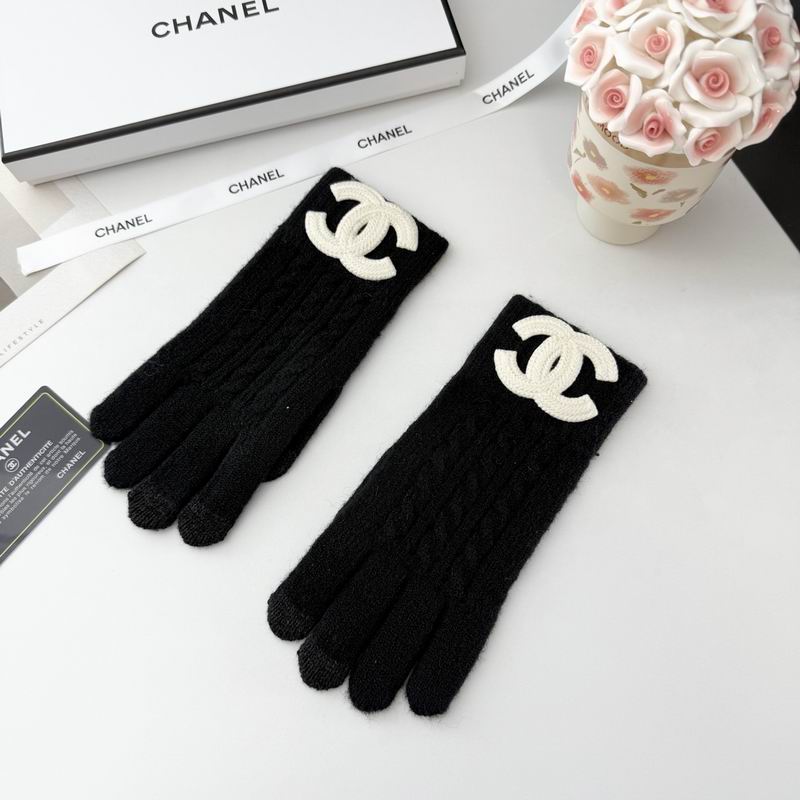 Chanel Gloves 15 (41)