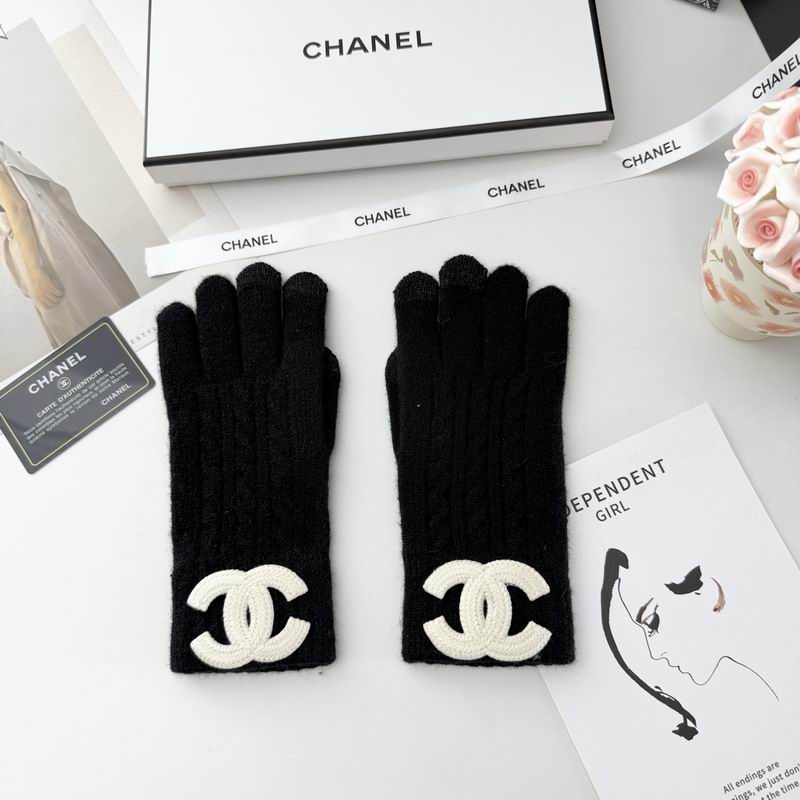 Chanel Gloves 15 (44)
