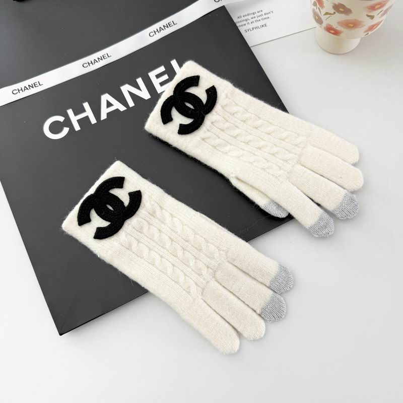Chanel Gloves 15 (48)