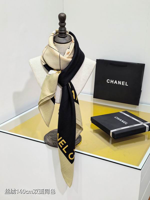 Chanel Scarf 140X140cm 70%羊绒30%真丝 E02 (1)