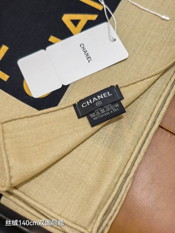 Chanel Scarf 140X140cm 70%羊绒30%真丝 E02 (4)