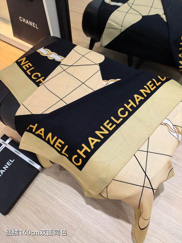 Chanel Scarf 140X140cm 70%羊绒30%真丝 E02 (5)