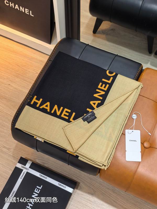 Chanel Scarf 140X140cm 70%羊绒30%真丝 E02 (7)