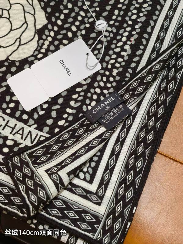 Chanel Scarf 140X140cm 70%羊绒30%真丝 E12 (4)