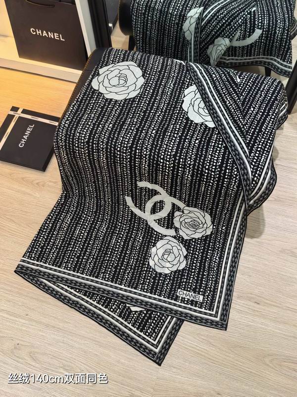 Chanel Scarf 140X140cm 70%羊绒30%真丝 E12 (6)