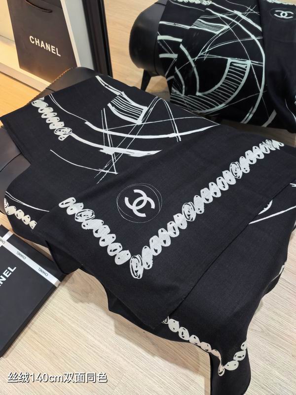 Chanel Scarf 140X140cm 70%羊绒30%真丝 E13 (5)