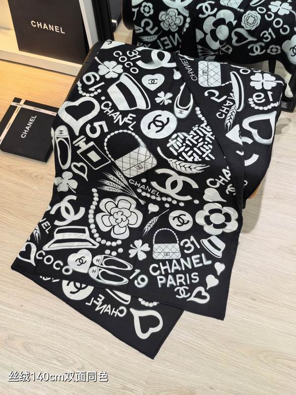 Chanel Scarf 140X140cm 70%羊绒30%真丝 E18 (16)
