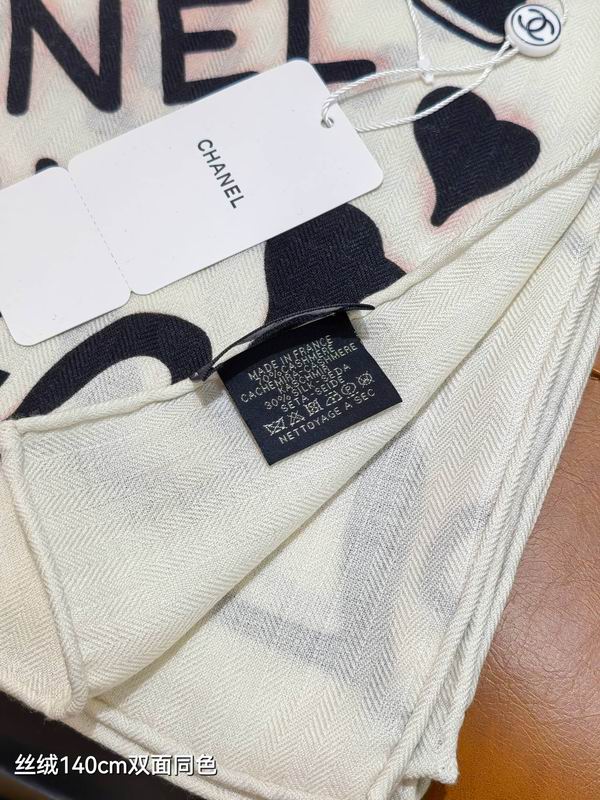 Chanel Scarf 140X140cm 70%羊绒30%真丝 E18 (4)