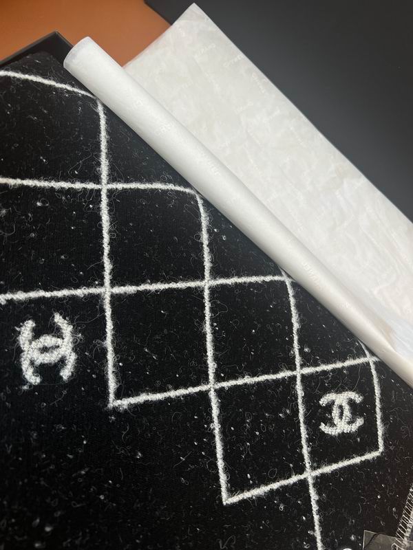 Chanel Scarf 195X70cm 95%绵羊毛5%聚酰胺 E34 (4)