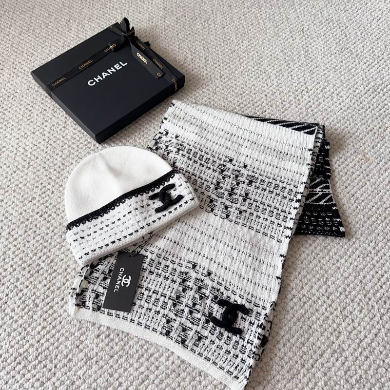 Chanel Scarf Hat (70)