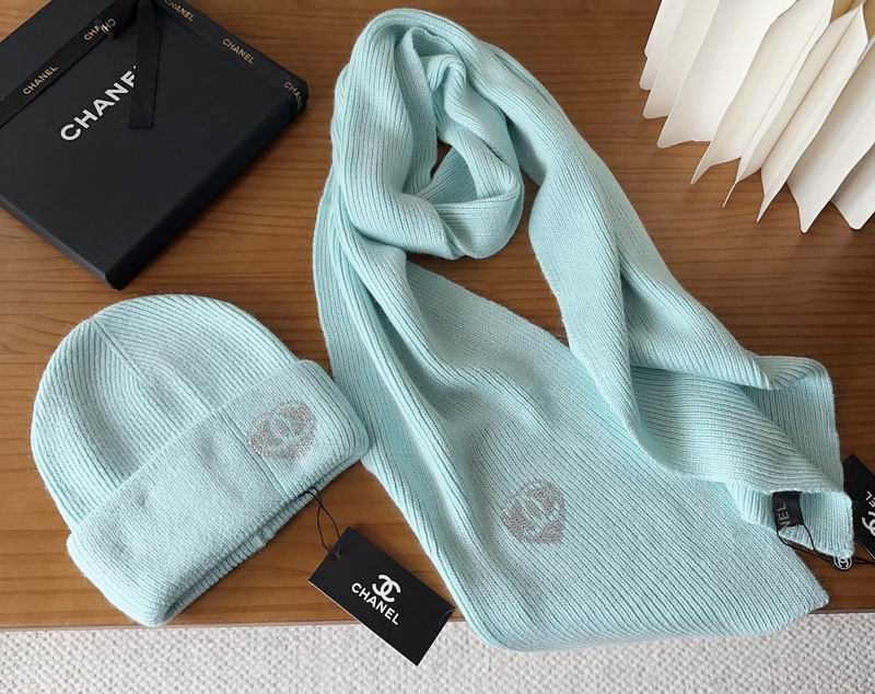 Chanel Scarf Hat (85)