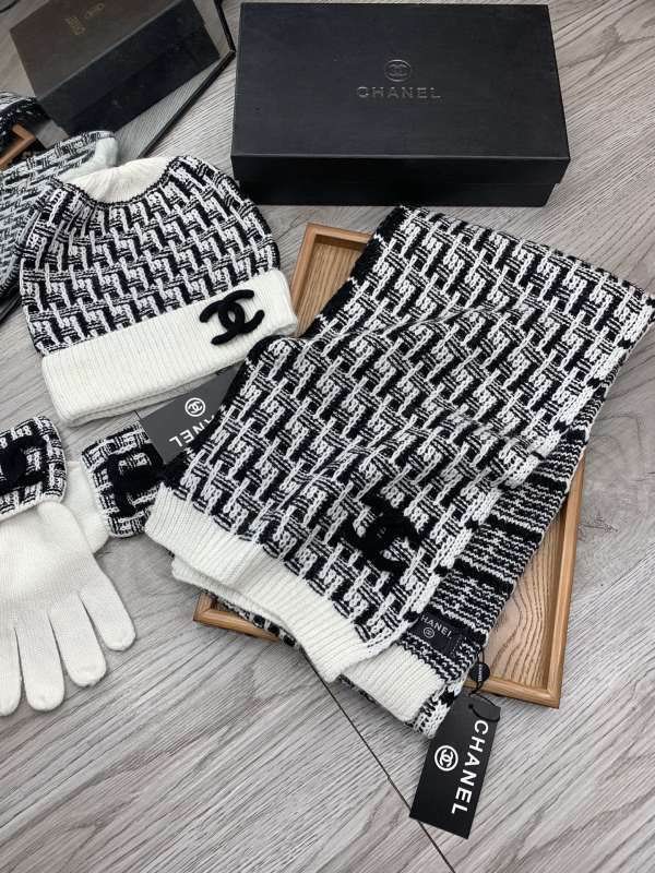 Chanel Scarf Hat Gloves hm (114)