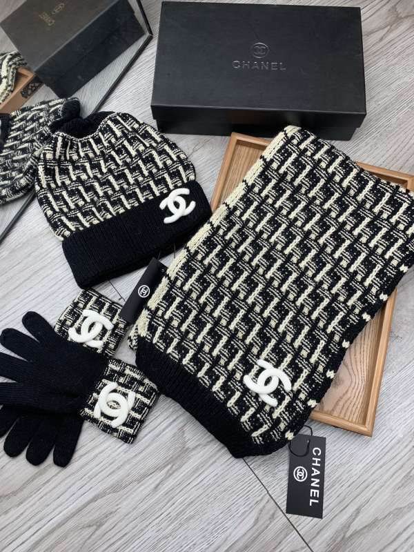 Chanel Scarf Hat Gloves hm (118)