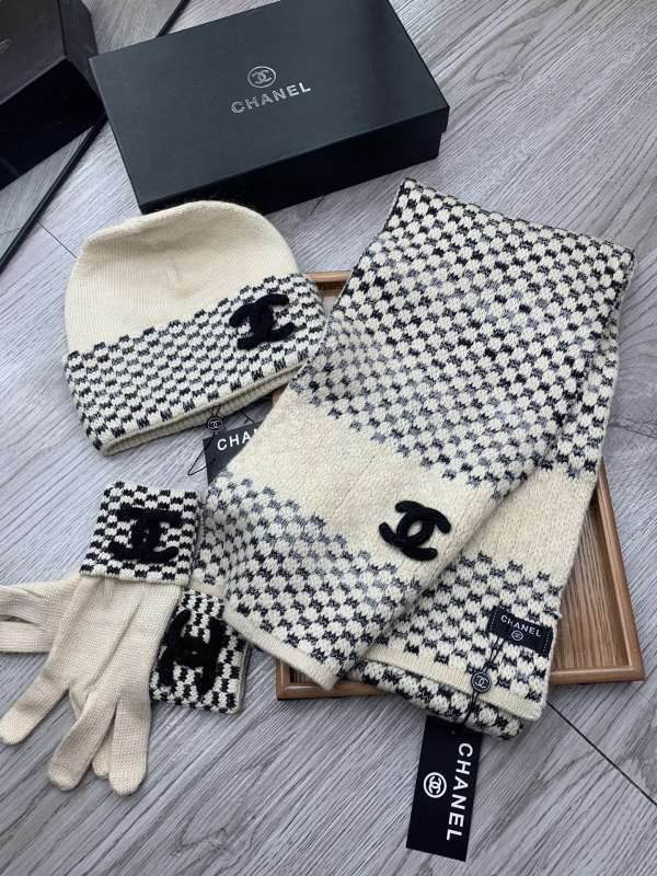 Chanel Scarf Hat Gloves hm (144)