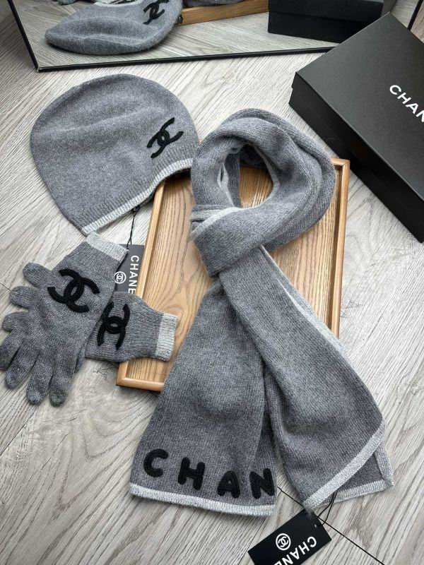 Chanel Scarf Hat Gloves hm (40)