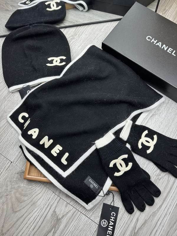 Chanel Scarf Hat Gloves hm (43)