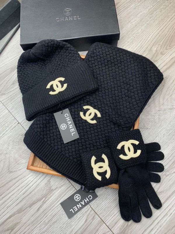 Chanel Scarf Hat Gloves hm (46)