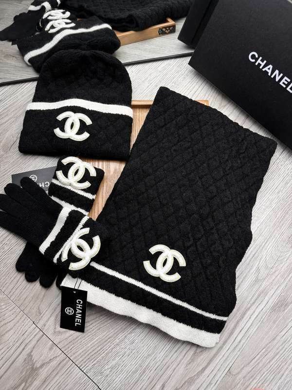 Chanel Scarf Hat Gloves hm (75)