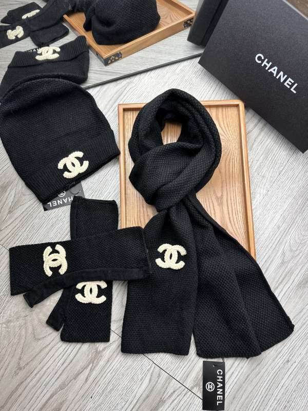 Chanel Scarf Hat Gloves hm (79)