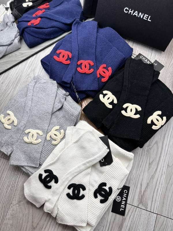 Chanel Scarf Hat Gloves hm (85)