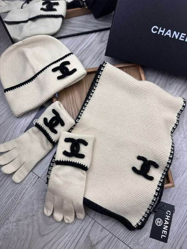 Chanel Scarf Hat Gloves hm (98)