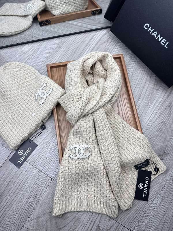 Chanel Scarf Hat hm (240)
