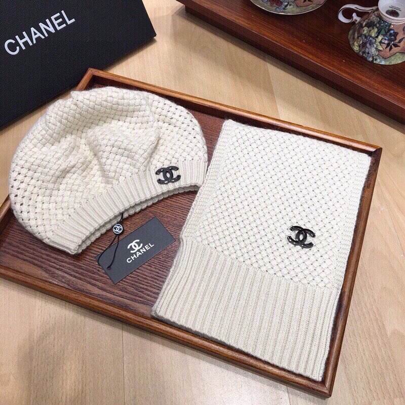 Chanel Scarf Hat hm (42)