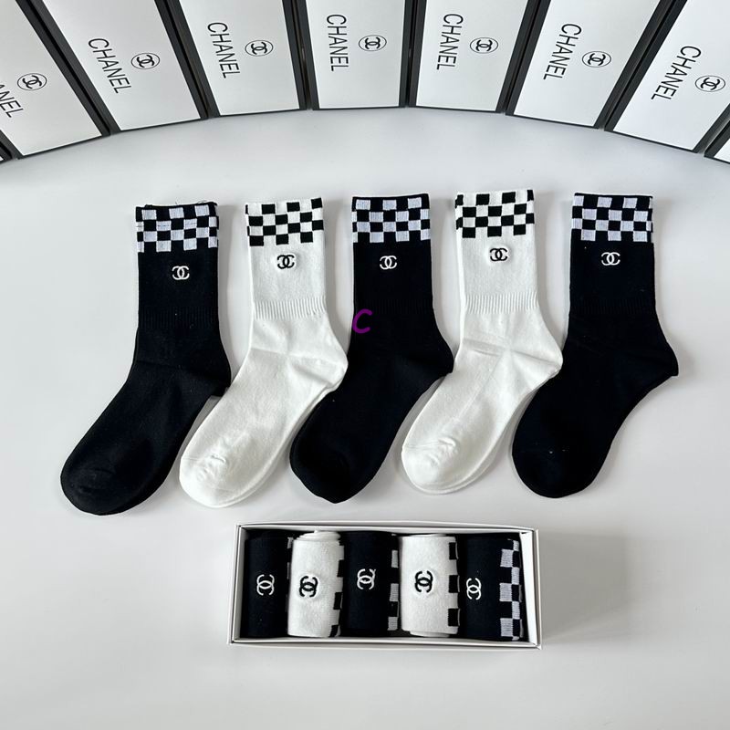 Chanel Socks (1)