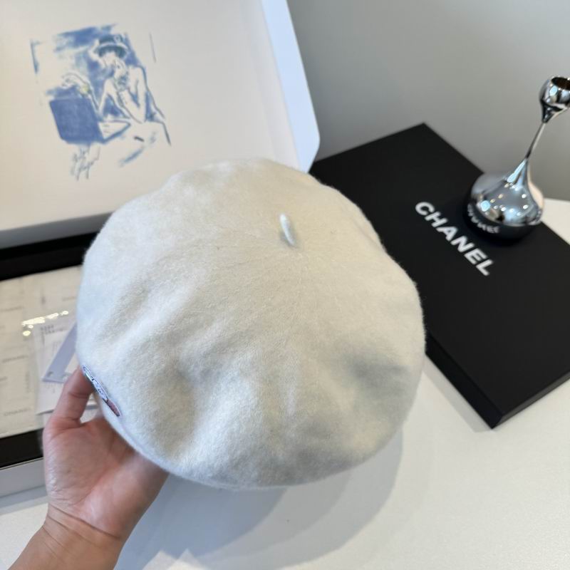 Chanel beret (196)