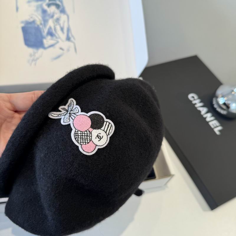 Chanel beret (205)