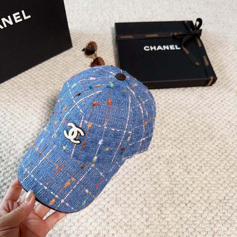 Chanel cap (1260)
